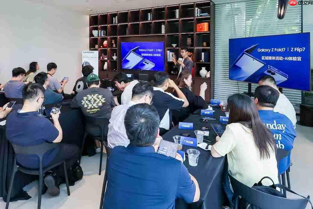 多模态AI+折叠形态!三星Galaxy AI体验沙龙速览