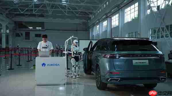 行业首例｜墨甲机器人成功完成自主开车门操作