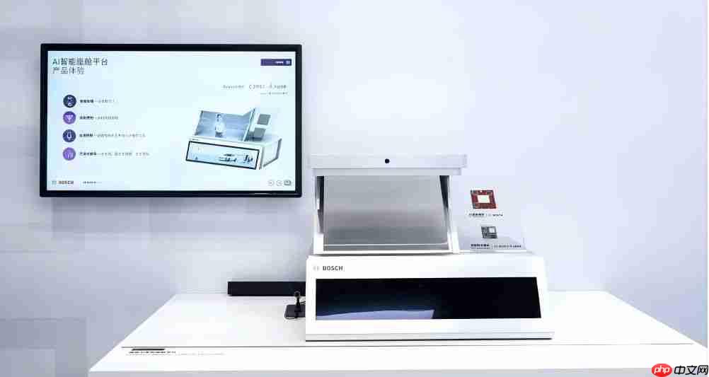 博世X阿里云:智能座舱接入通义大模型!