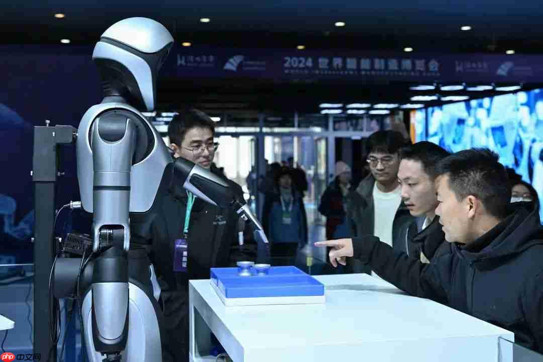「天工Ultra」半马夺冠,人形机器人通关产业落地第一关