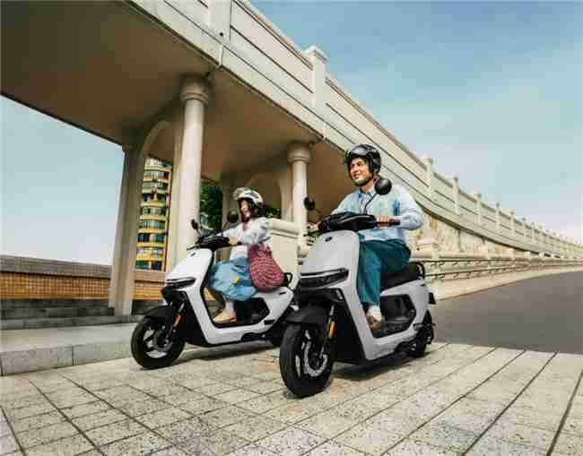 3-4K价位电摩怎么选?九号电动N3 85c智能科技实力圈粉