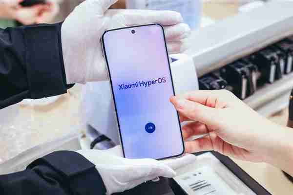 小米15 Ultra 2月底发布:小米影像之光