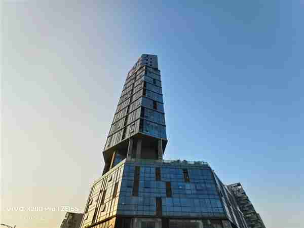 天玑9400助力vivo X200 Pro成安卓影像天花板:灭霸级长焦无人能敌