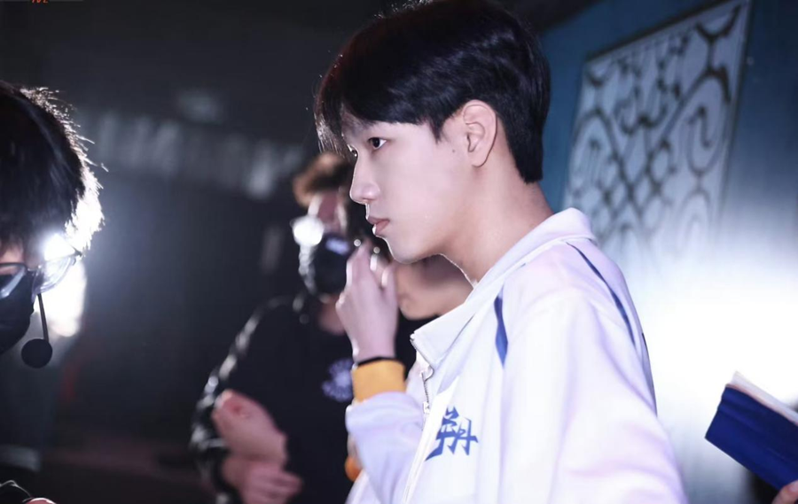 《第五人格》选手故事:TE_YangY——逐梦有光,心向繁星