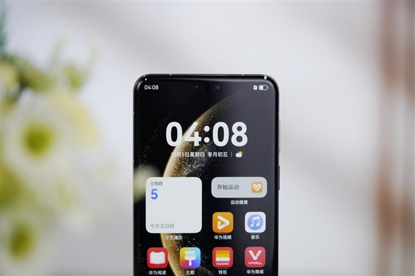 史上最强Mate!华为Mate 70 Pro+飞天青图赏