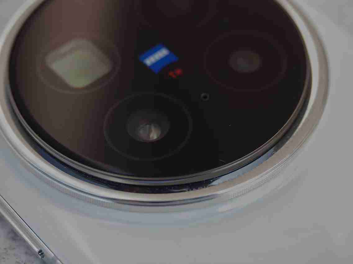 X200 Pro炫光问题被vivo用AI修好了?我们实测了一下