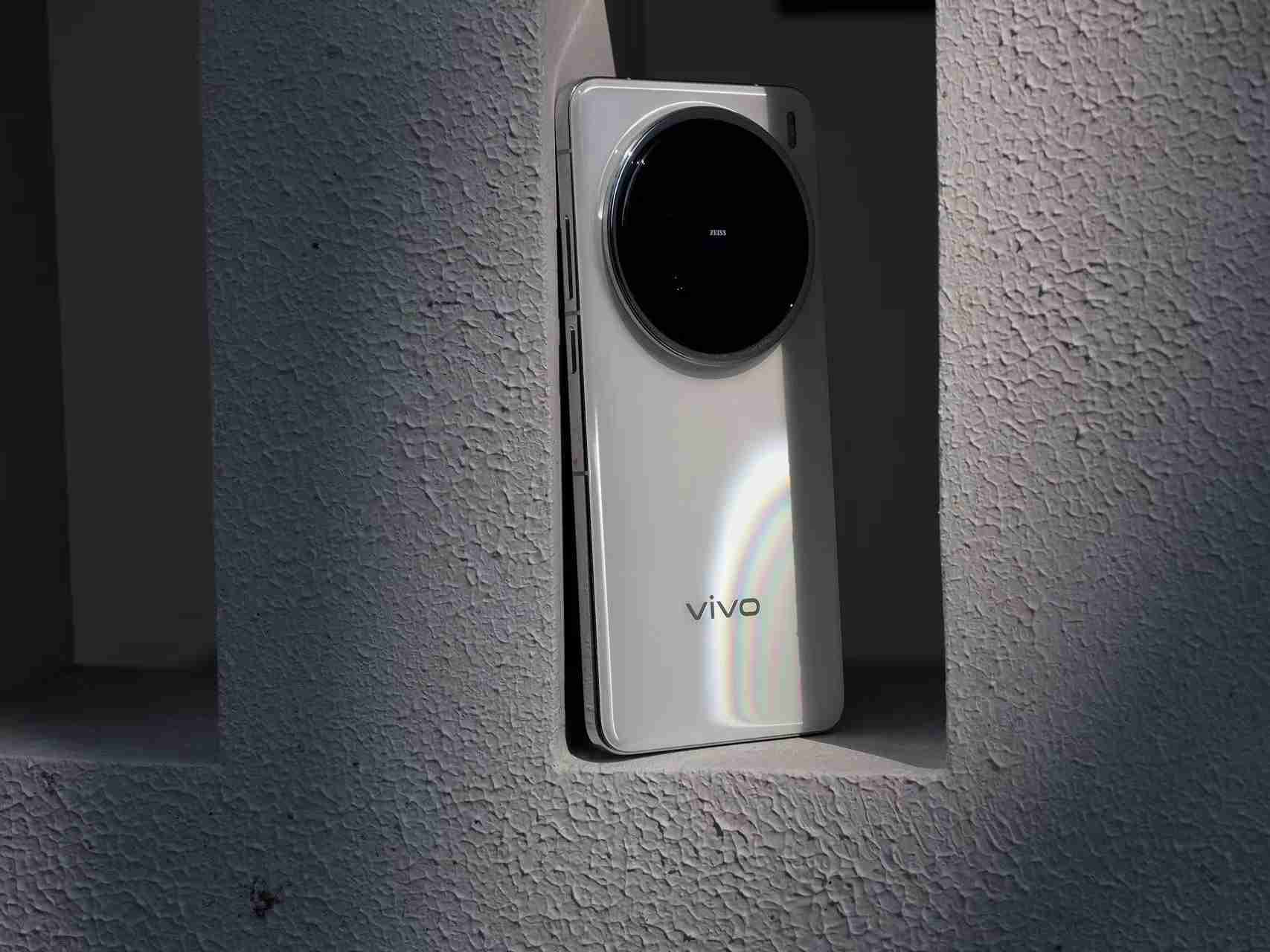 X200 Pro炫光问题被vivo用AI修好了?我们实测了一下