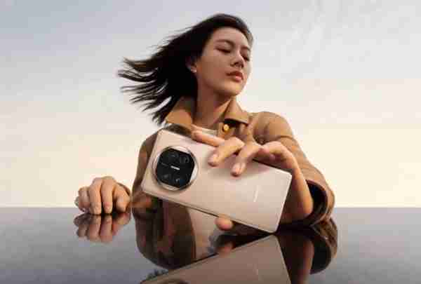 华为最强折叠屏!Mate X6前瞻