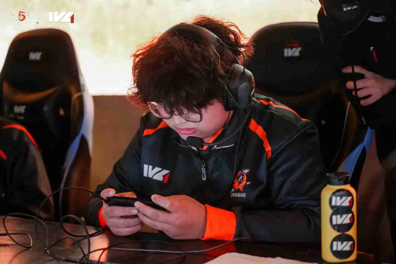 《第五人格》选手故事:FPX.ZQ_Alpaca——有志者,事竟成