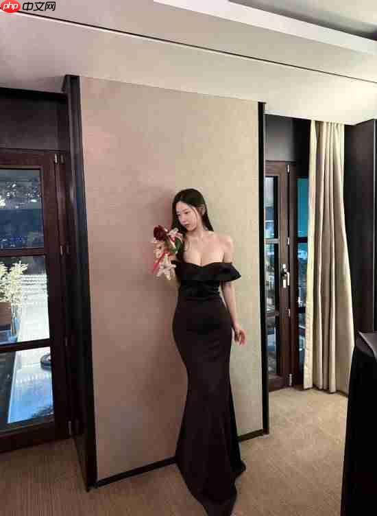 《剑星》体模圣诞节新美照：性感大雷藏不住