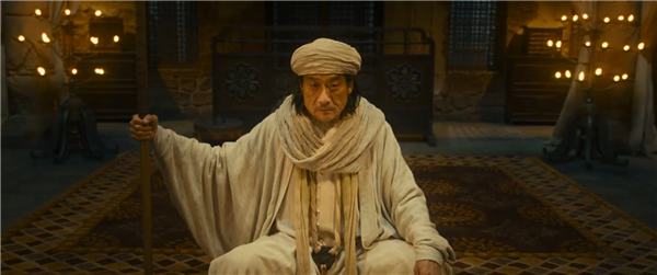 武侠电影《镖人：风起大漠》官宣定档2026春节 首支预告发布 吴京、李连杰亮相