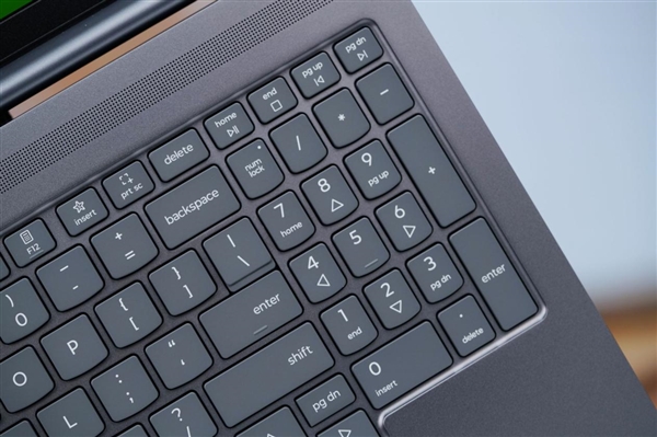 酷睿Ultra X9 388H加持!联想小新Pro 16 GT AI元启版图赏