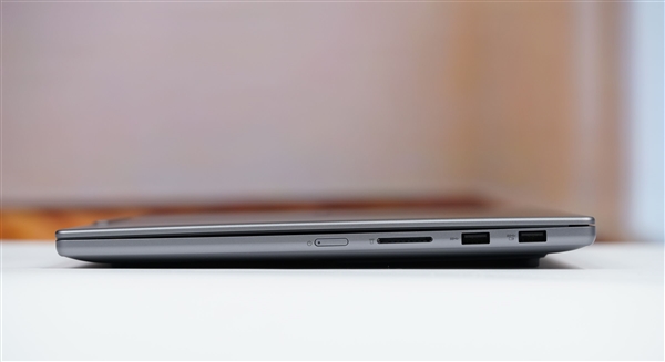 酷睿Ultra X9 388H加持!联想小新Pro 16 GT AI元启版图赏