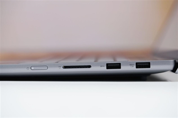 酷睿Ultra X9 388H加持!联想小新Pro 16 GT AI元启版图赏