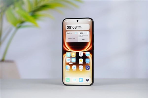 451万分最强旗舰手机！iQOO 15 Ultra图赏